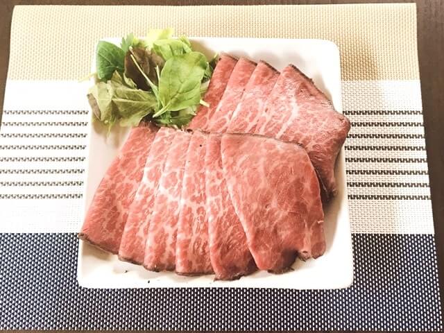 肉のいとうの『仙台牛ローストビーフ400g』