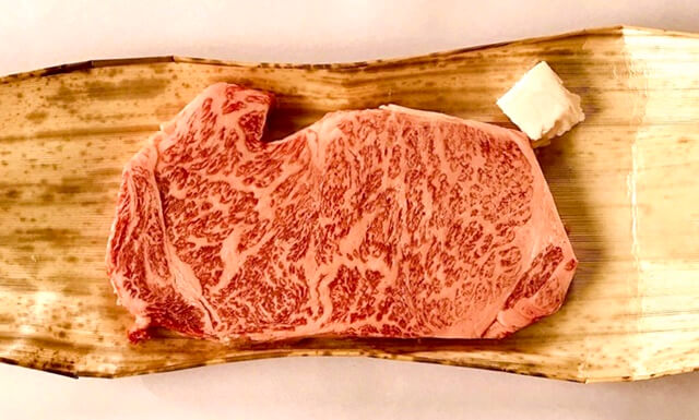 竹屋牛肉店でお取り寄せした『松阪牛サーロインステーキ200g』